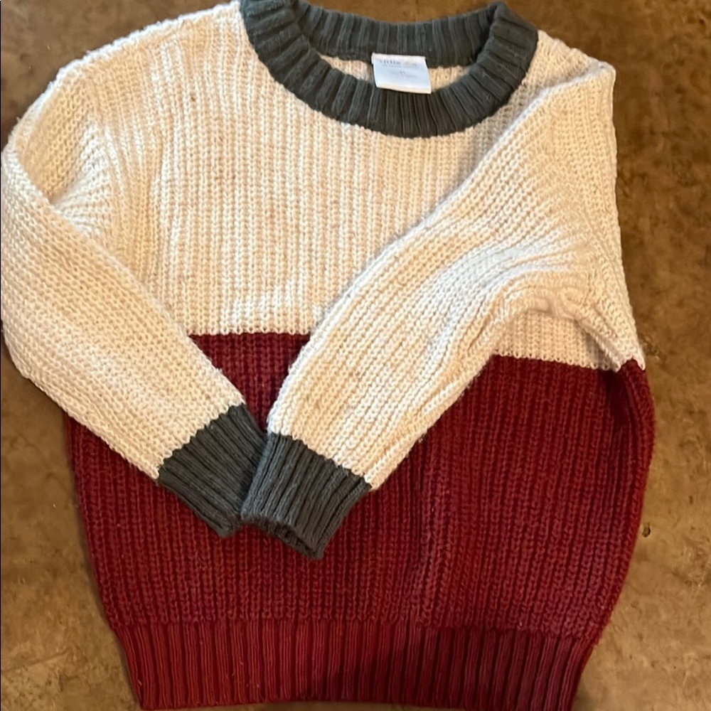 Colorblock Sweater in Cream green and Red